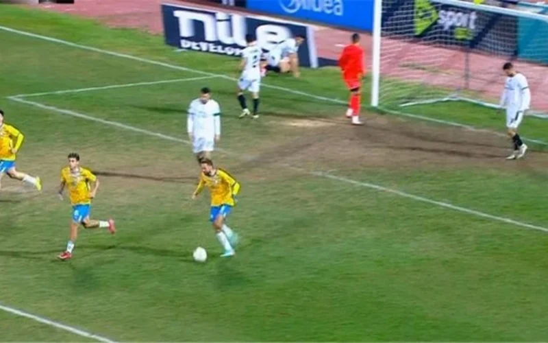 ثنائية دجلة.. الإسماعيلي يتكبّد هزيمة جديدة تُعقّد موقفه في الدوري المصري الممتاز